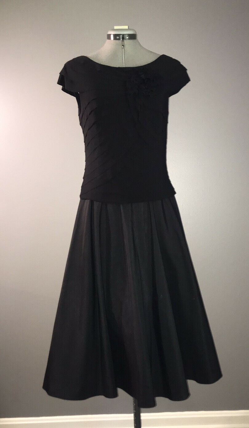 Jessica Howard Formal Black Dress Size 8 Ruffle Layered Bodice With Flower